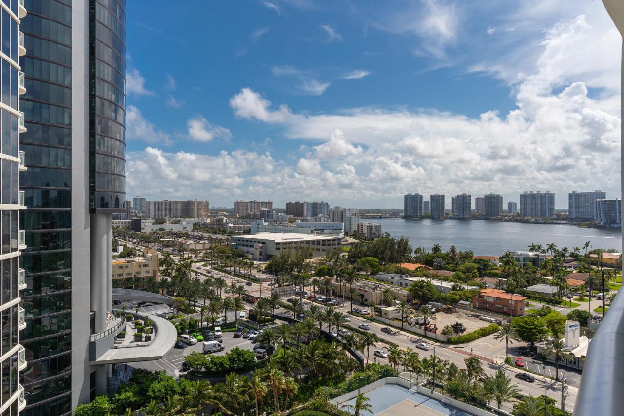 Sunny Isles 1Bdr Sea View And Pool Lejlighed Miami Beach Eksteriør billede